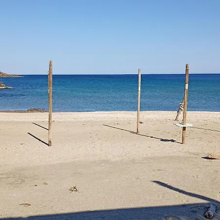 Ateni Beachfront Holiday home *